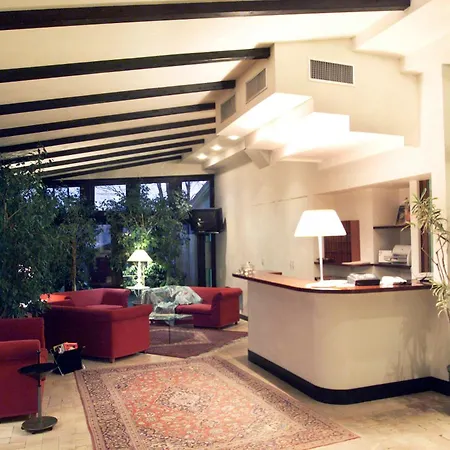 La Torre فندق 3*