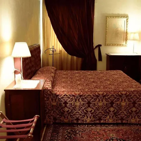 La Torre Hotel
