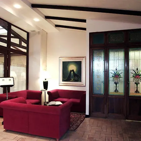 La Torre Hotel Moie