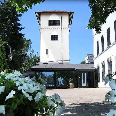 La Torre Hotell Moie