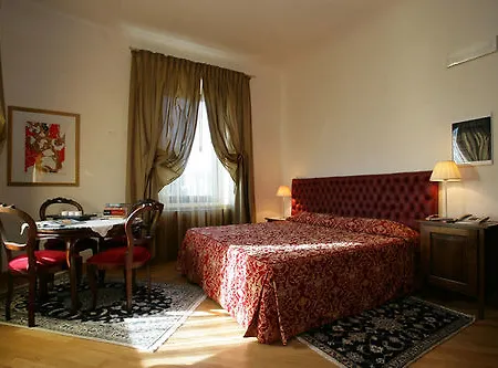 La Torre Hotel 3*